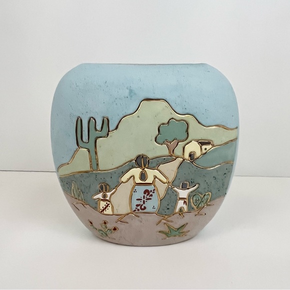 Vintage Southwest Pottery Mother and Children Gold Trim Ceramic Planter - Picture 14 of 14